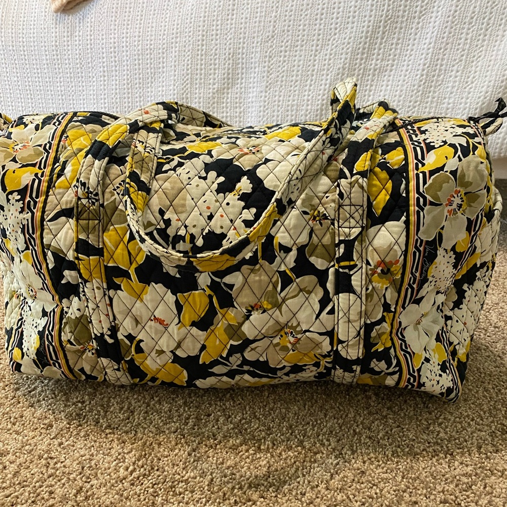 Vera Bradley large duffel bag